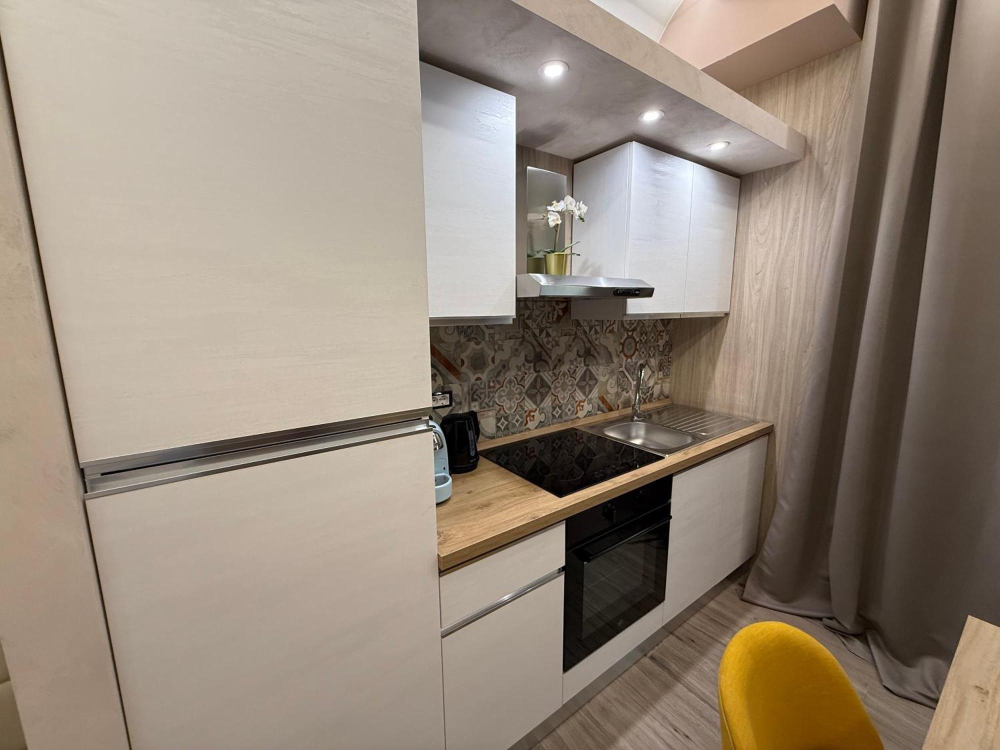 Th Luxury Rooms & Apartment Giardini Naxos Exteriör bild