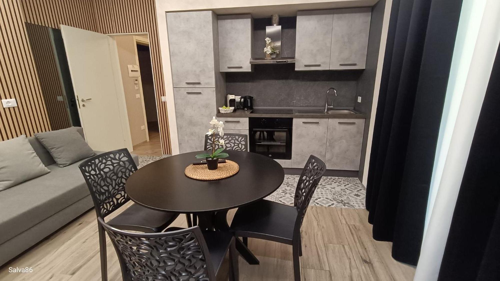 Th Luxury Rooms & Apartment Giardini Naxos Exteriör bild