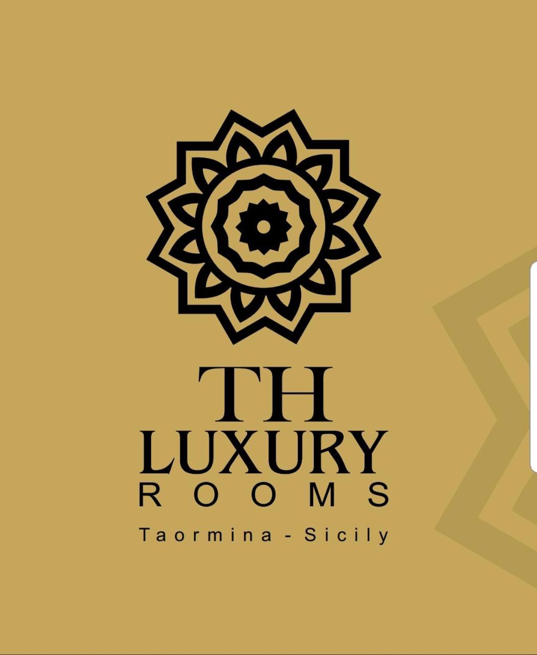 Th Luxury Rooms & Apartment Giardini Naxos Exteriör bild