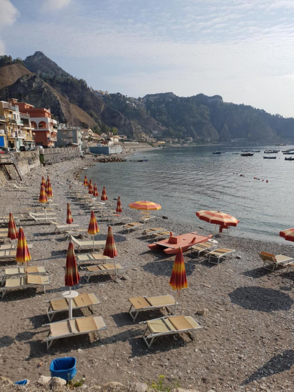 Th Luxury Rooms & Apartment Giardini Naxos Exteriör bild