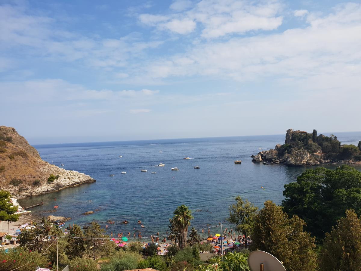 Th Luxury Rooms & Apartment Giardini Naxos Exteriör bild